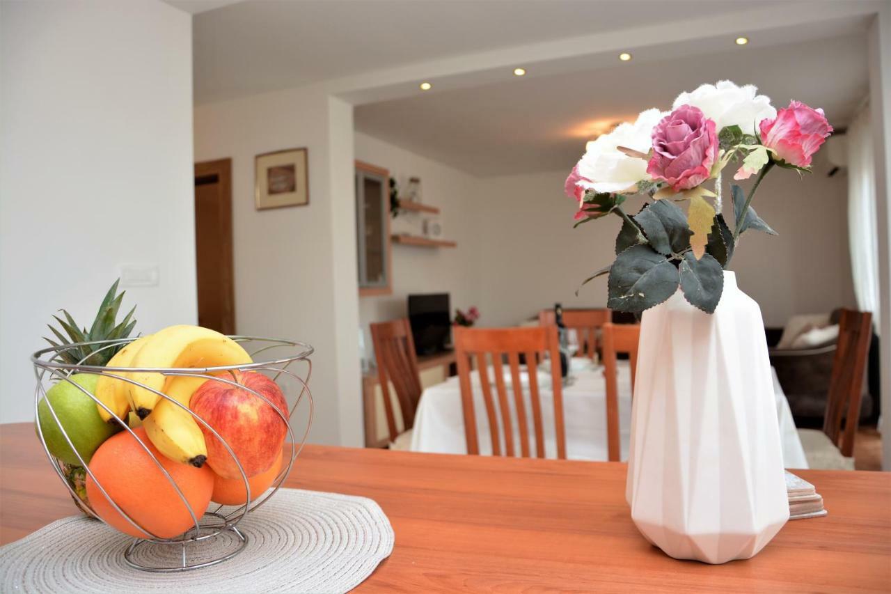 Apartment Lovre Kaštela Zewnętrze zdjęcie