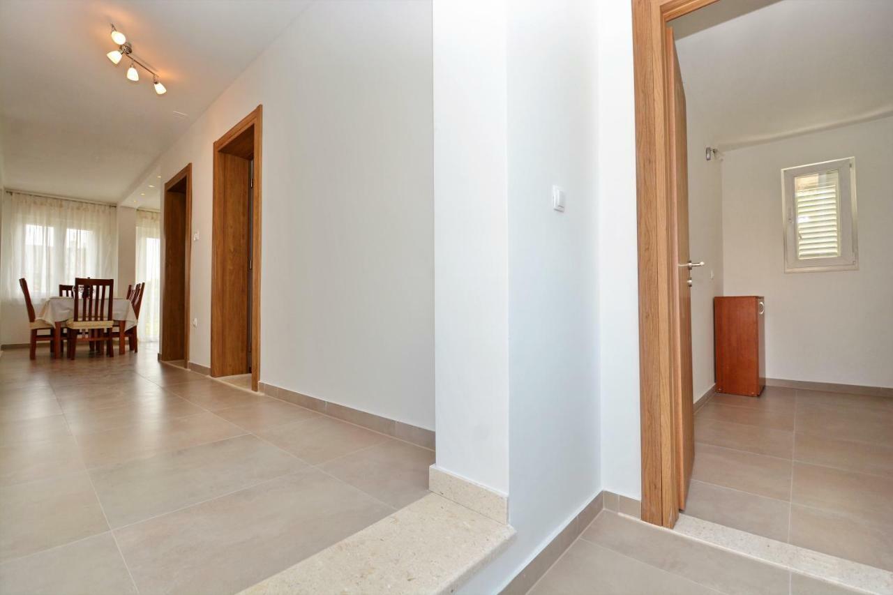 Apartment Lovre Kaštela Zewnętrze zdjęcie